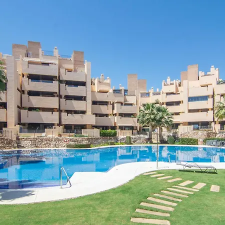 Bp7c.2a Beachfront Penthouse With Private Pool אסטפונה
