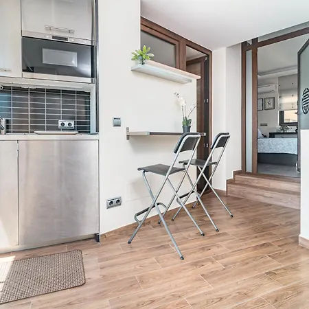 Bp7c.2a Beachfront Penthouse With Private Pool דירה אסטפונה