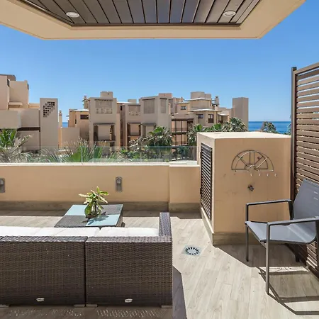 Bp7c.2a Beachfront Penthouse With Private Pool * אסטפונה