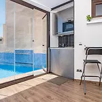 Daire Bp7c.2a Beachfront Penthouse With Private Pool