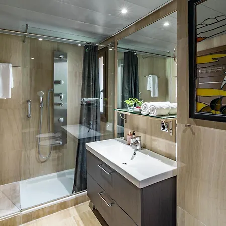 Bp7c.2a Beachfront Penthouse With Private Pool Apartman